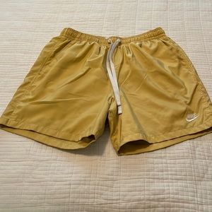 Mens Nike dri-fit shorts